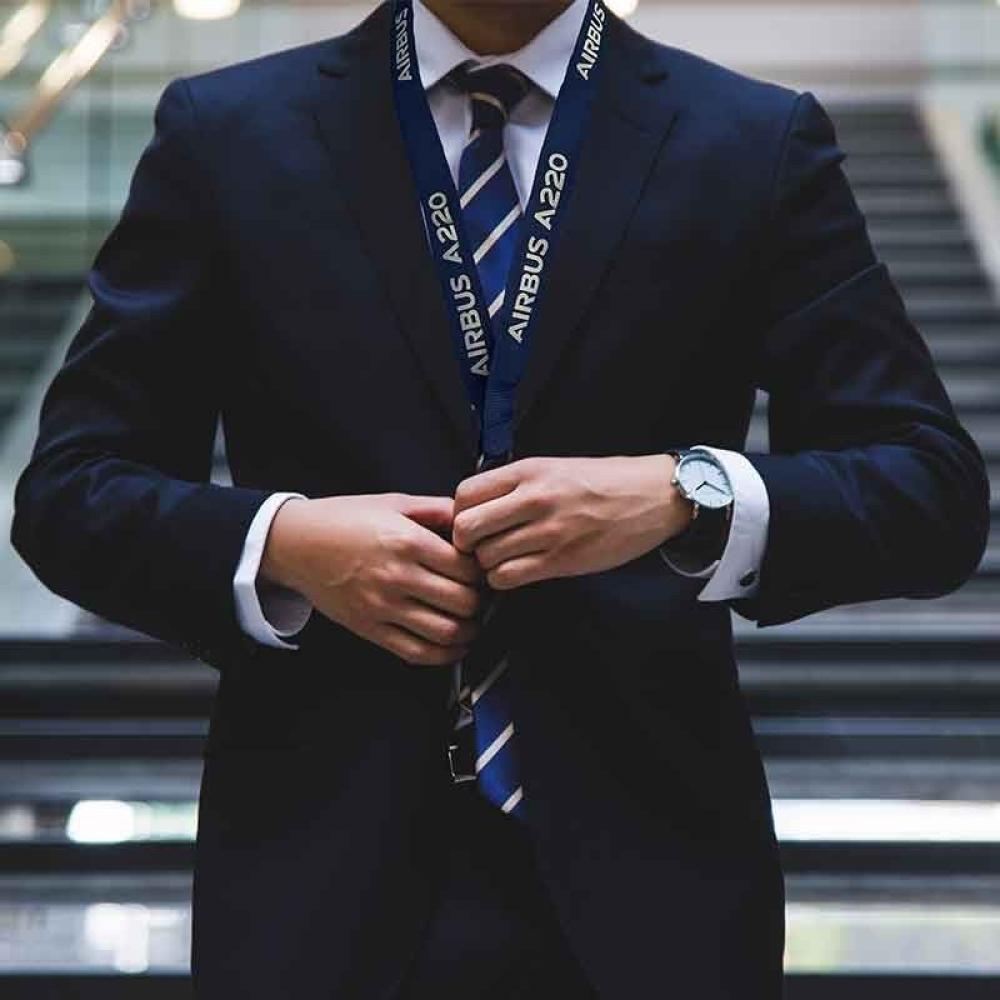 Preview: Airbus A220 Lanyard