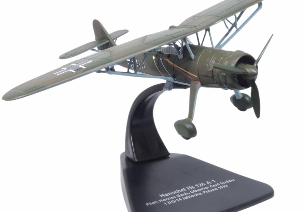 Henschel 126A H.Gaub/G.Schröder Aufklärungsgruppe 14  Poland 1939 ohne Hakenkreuz 1:72 Oxford Aviation Flugzeugmodell