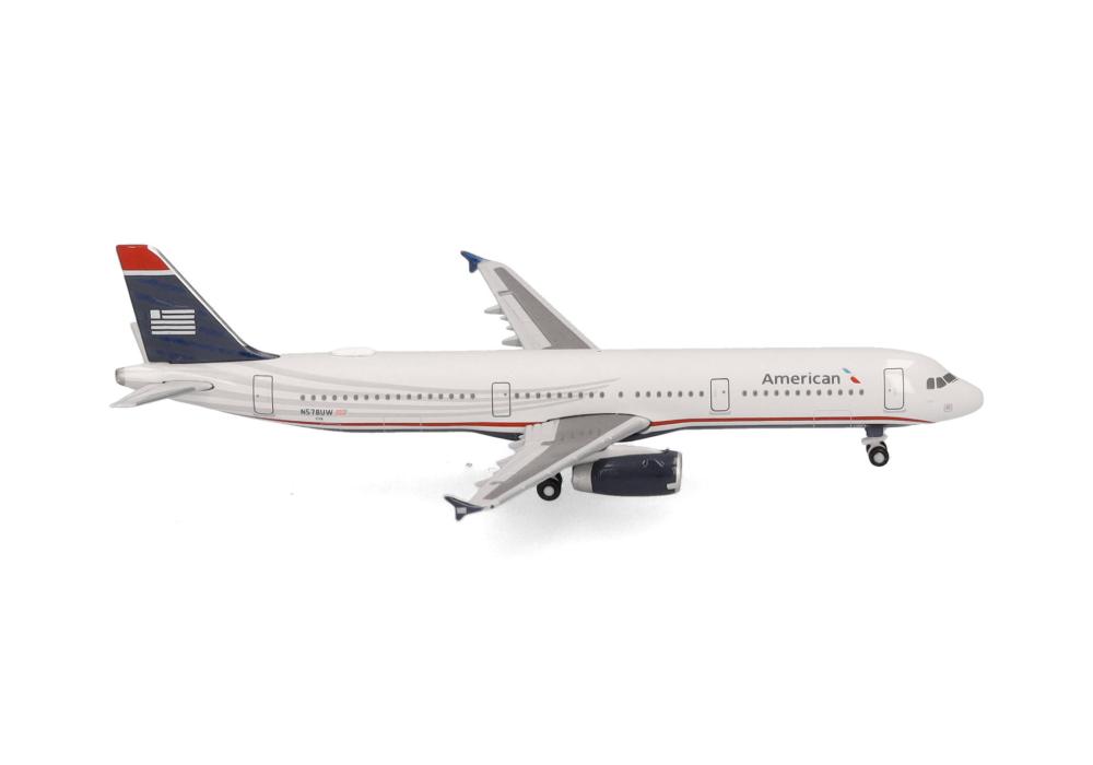 Herpa Wings Flugzeugmodell American Airlines Airbus A321 