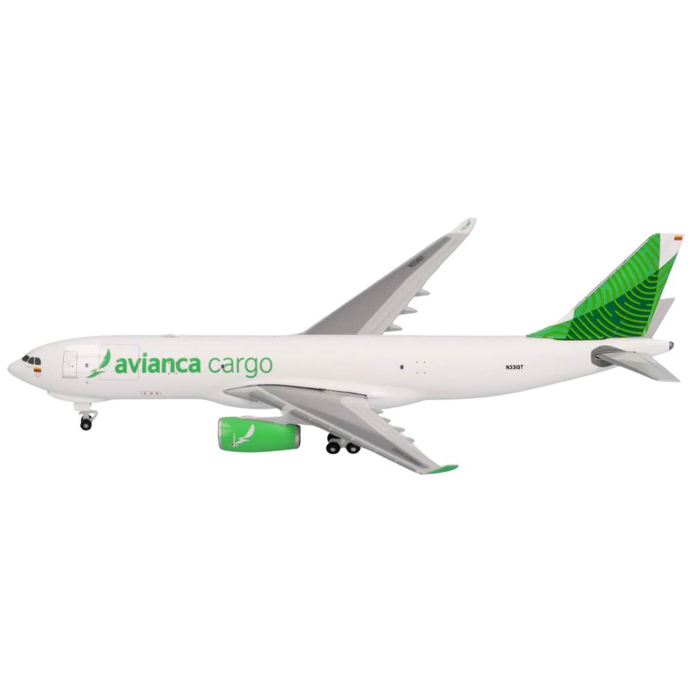 Preview: Herpa Wings Flugzeugmodell Avianca Cargo Airbus A330-200F N331QT Green Livery (1:500)