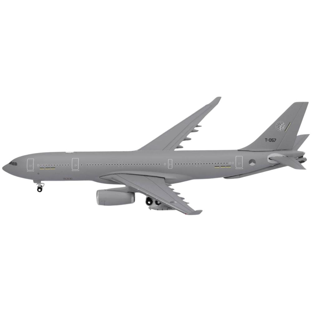 Preview: Herpa Wings Flugzeugmodell NATO Multinational Multirole Tanker Unit (MMU) Airbus A330 MRTT 