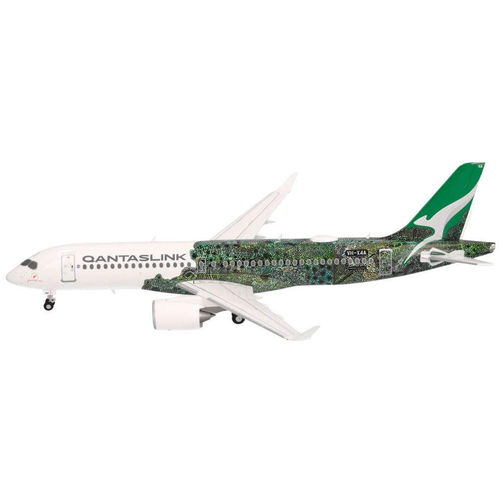 Preview: Herpa Wings Flugzeugmodell QantasLink Airbus A220-300 (1:200)