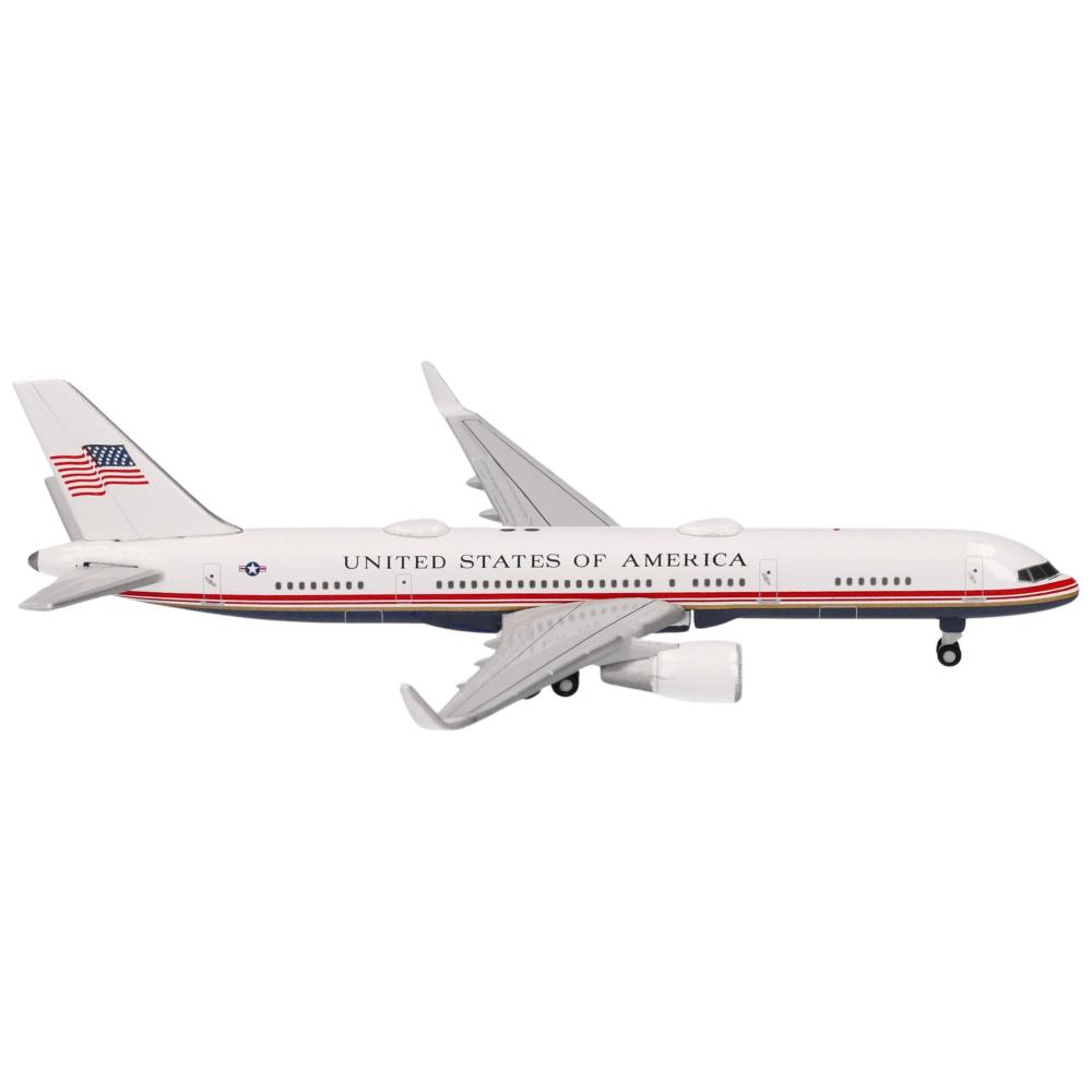 Herpa Wings Flugzeugmodell U.S. Air Force Boeing VC-32 99-0003 Air Force Two (1:500)