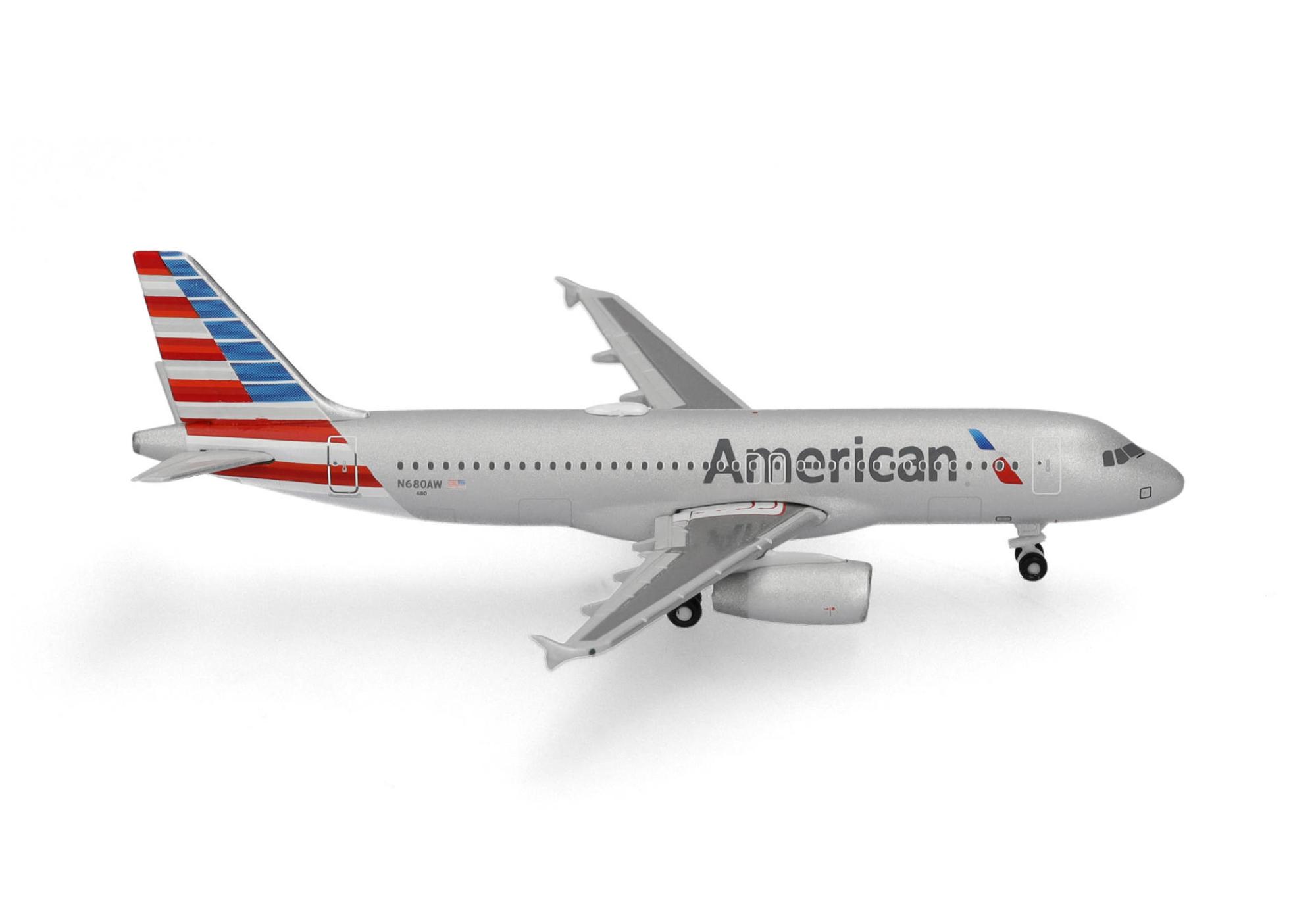 Herpa Wings Flugzeugmodell American Airlines Airbus A320 (1:500)