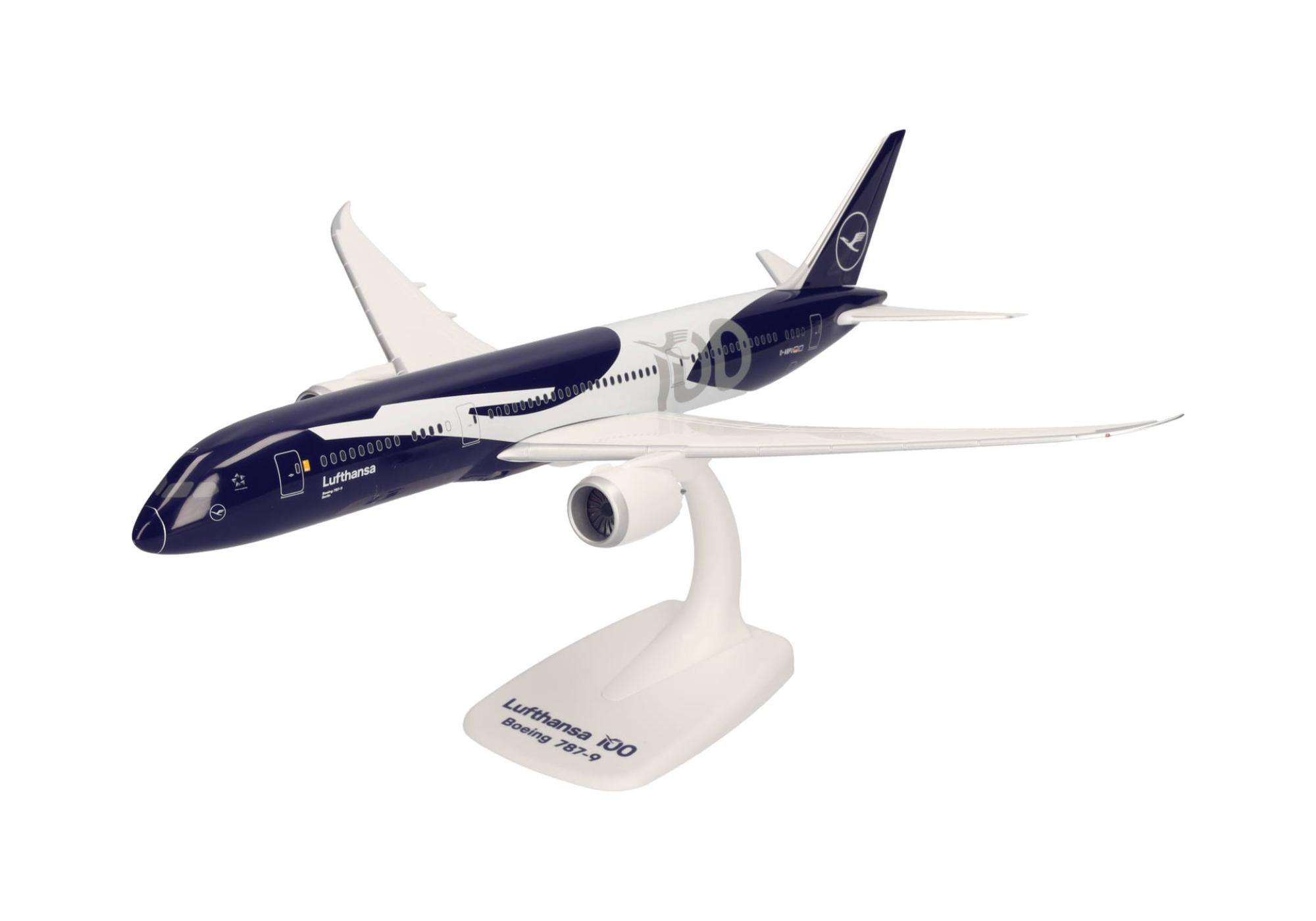 Herpa Snap-Fit Flugzeugmodell Lufthansa Boeing 787-9 (1:200) "100 Jahre Livery"