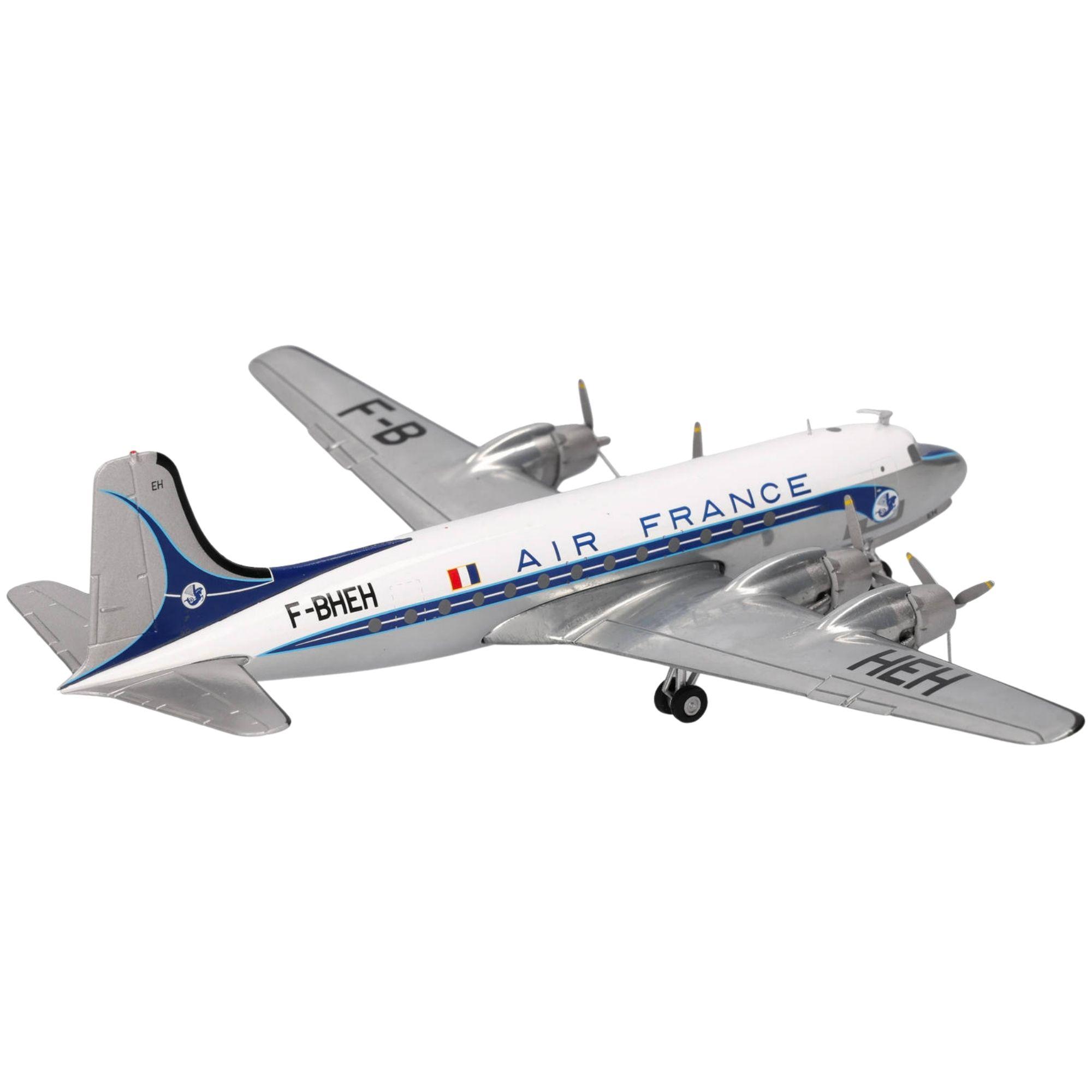 Herpa Wings Flugzeugmodell Air France Douglas DC-4 (1:200)