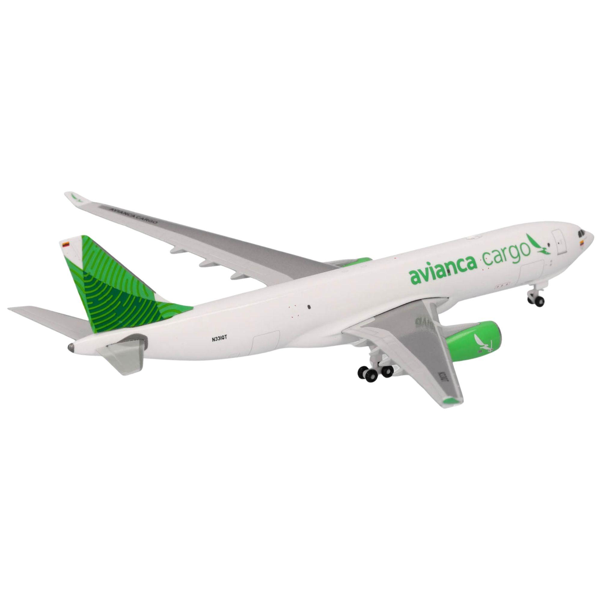 Herpa Wings Flugzeugmodell Avianca Cargo Airbus A330-200F N331QT Green Livery (1:500)