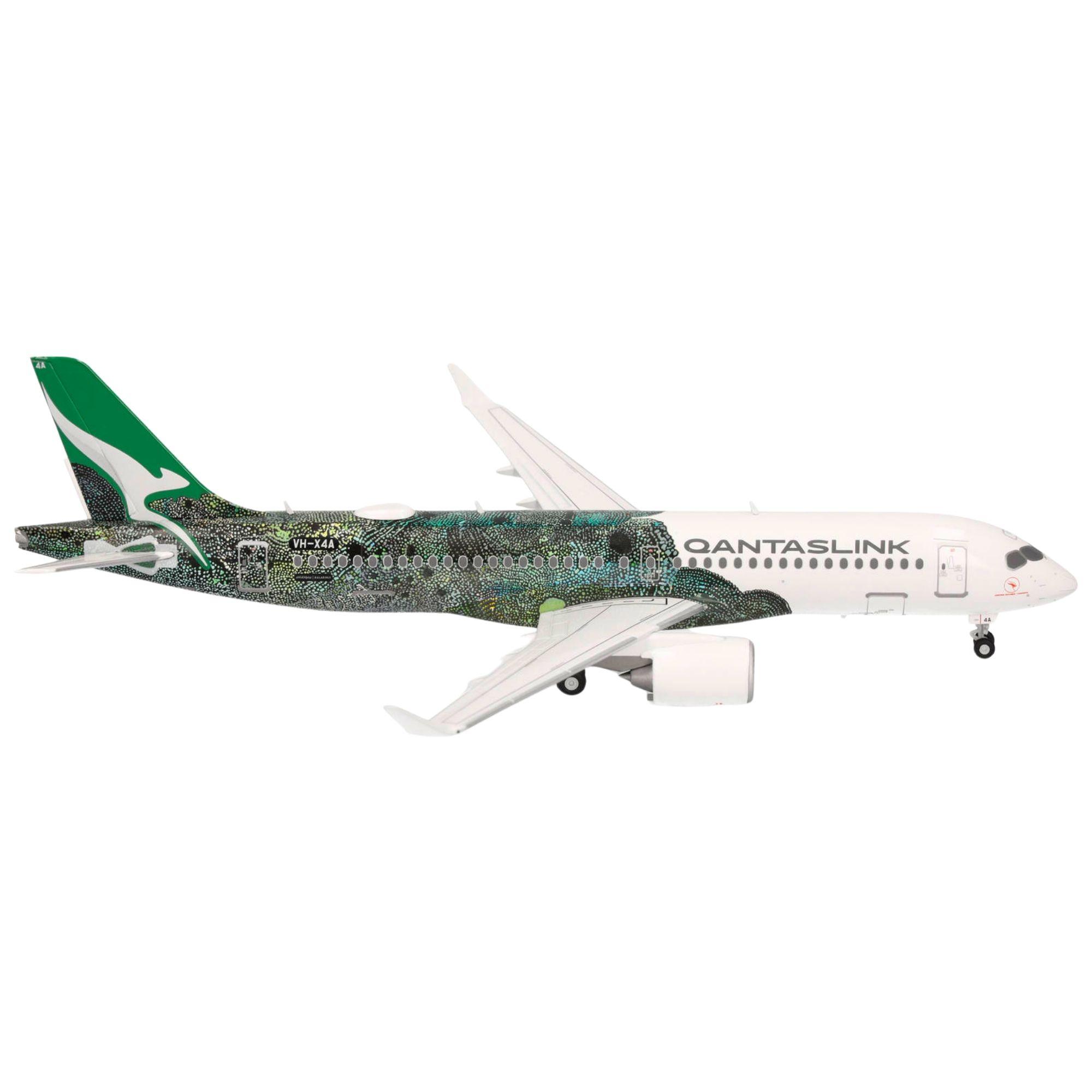 Herpa Wings Flugzeugmodell QantasLink Airbus A220-300 (1:200)