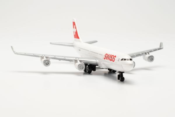Spielzeugmodellflugzeug Swiss Airbus A340
